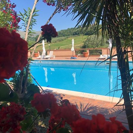 Rea Villa Coltodino ภายนอก รูปภาพ