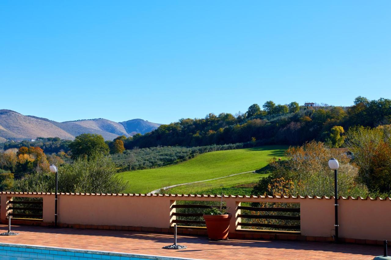 Rea Villa Coltodino ภายนอก รูปภาพ